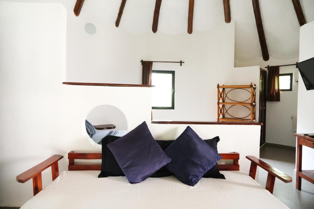 Hotel Uolis Nah Тулум Екстериор снимка